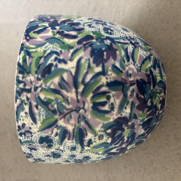 Lilly Pulitzer Hidden Cat Coffee Mug W/ Gold Trim And Blue Floral Pattern 12oz - Picture 3 of 5